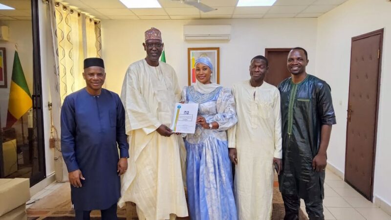 𝗦𝗮𝗻𝘁é 𝗮𝘂 𝘁𝗿𝗮𝘃𝗮𝗶𝗹 : 𝗹’𝗜𝗡𝗣𝗦 𝗿𝗲𝗺𝗲𝘁 𝗮𝘂 𝗩é𝗿𝗶𝗳𝗶𝗰𝗮𝘁𝗲𝘂𝗿 𝗴é𝗻é𝗿𝗮𝗹 𝗹𝗲 𝗿𝗮𝗽𝗽𝗼𝗿𝘁 𝗺é𝗱𝗶𝗰𝗮𝗹 𝗱𝗲 𝘀𝗼𝗻 é𝗾𝘂𝗶𝗽𝗲