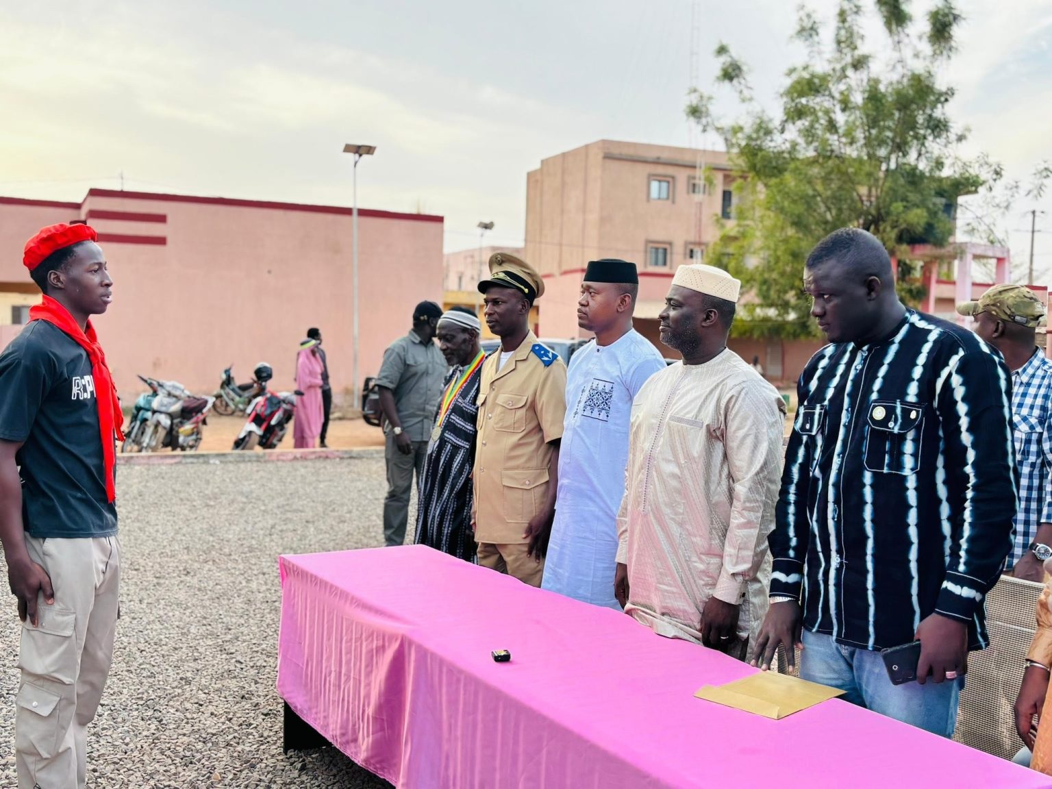 « Sunkalo solidarité » 2026 et citoyenneté : Le ministre Abdoul Kassim Fomba à la rencontre de la jeunesse du Mandé