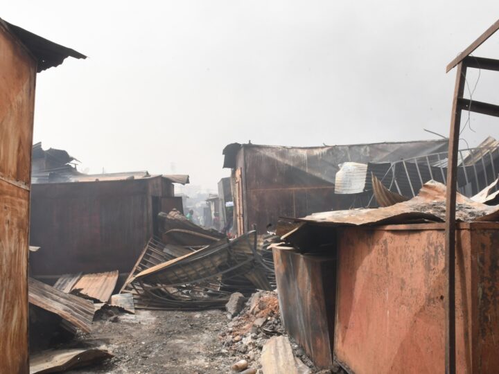 Incendie du marché Suguni Koura : le projet de modernisation divise les commerçants