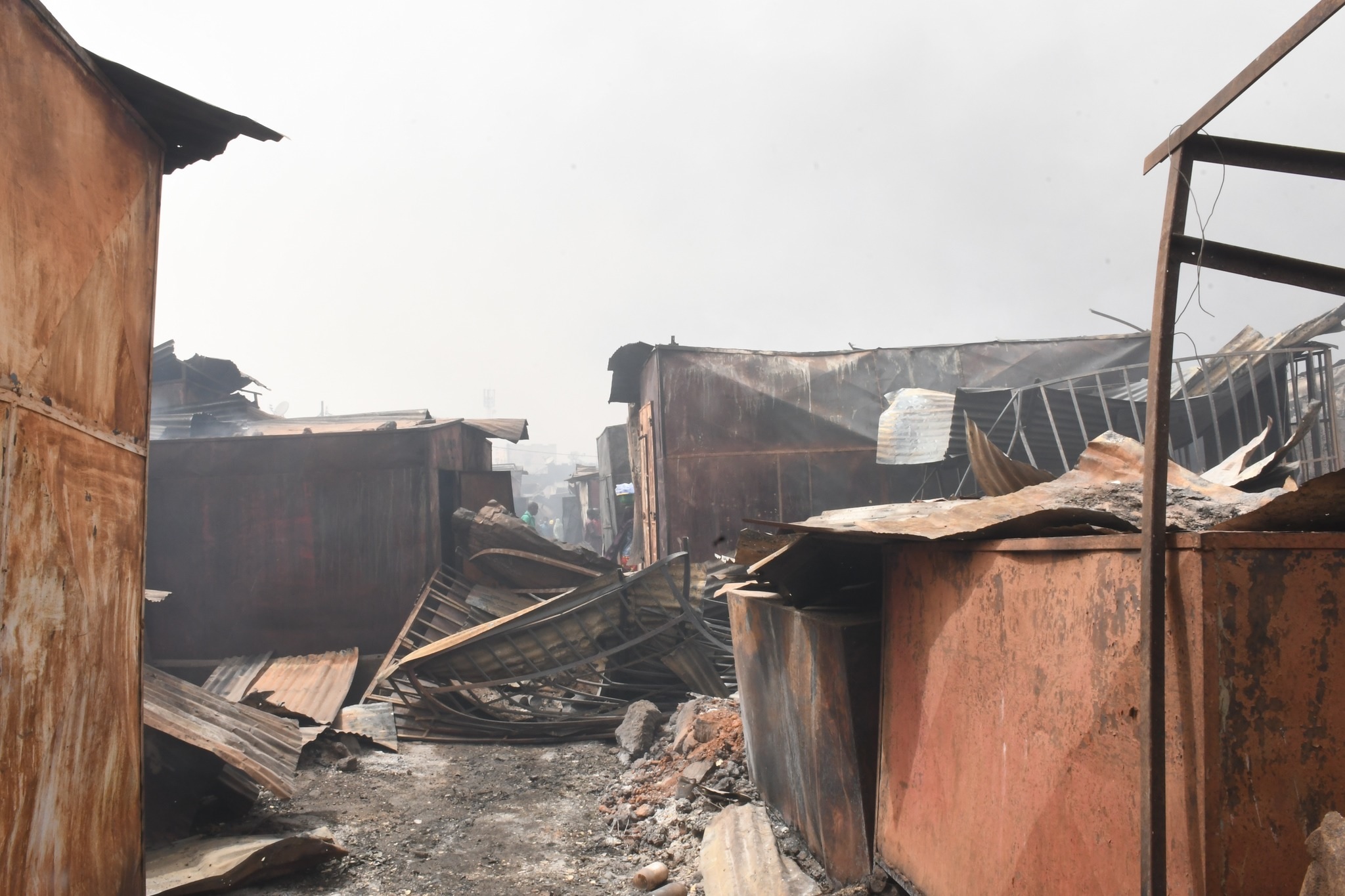 Incendie du marché Suguni Koura : le projet de modernisation divise les commerçants