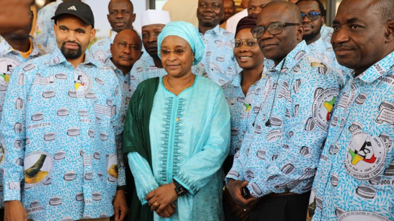 𝐏𝐫𝐨𝐠𝐫𝐚𝐦𝐦𝐞 𝐍𝐚𝐭𝐢𝐨𝐧𝐚𝐥 𝐝’𝐄́𝐫𝐚𝐝𝐢𝐜𝐚𝐭𝐢𝐨𝐧 𝐝𝐮 𝐕𝐞𝐫 𝐝𝐞 𝐆𝐮𝐢𝐧𝐞́𝐞 : 𝐥𝐞 𝐌𝐚𝐥𝐢 𝐜𝐨𝐧𝐬𝐨𝐥𝐢𝐝𝐞 𝐬𝐞𝐬 𝐚𝐜𝐪𝐮𝐢𝐬 𝐞𝐭 𝐚𝐩𝐩𝐞𝐥𝐥𝐞 𝐚̀ 𝐥𝐚 𝐯𝐢𝐠𝐢𝐥𝐚𝐧𝐜𝐞 𝐚𝐜𝐜𝐫𝐮𝐞