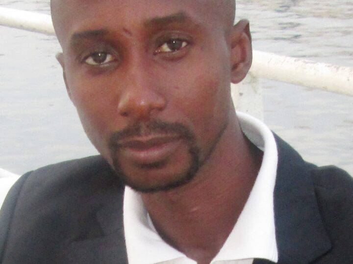 Entre Nous: Reconstruire l’imaginaire collectif