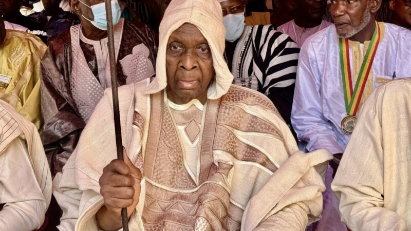 INTRONISATION DU CHEF DE LA FAMILLE NIAKATÉ–NIARÉ : TITI NIARÉ