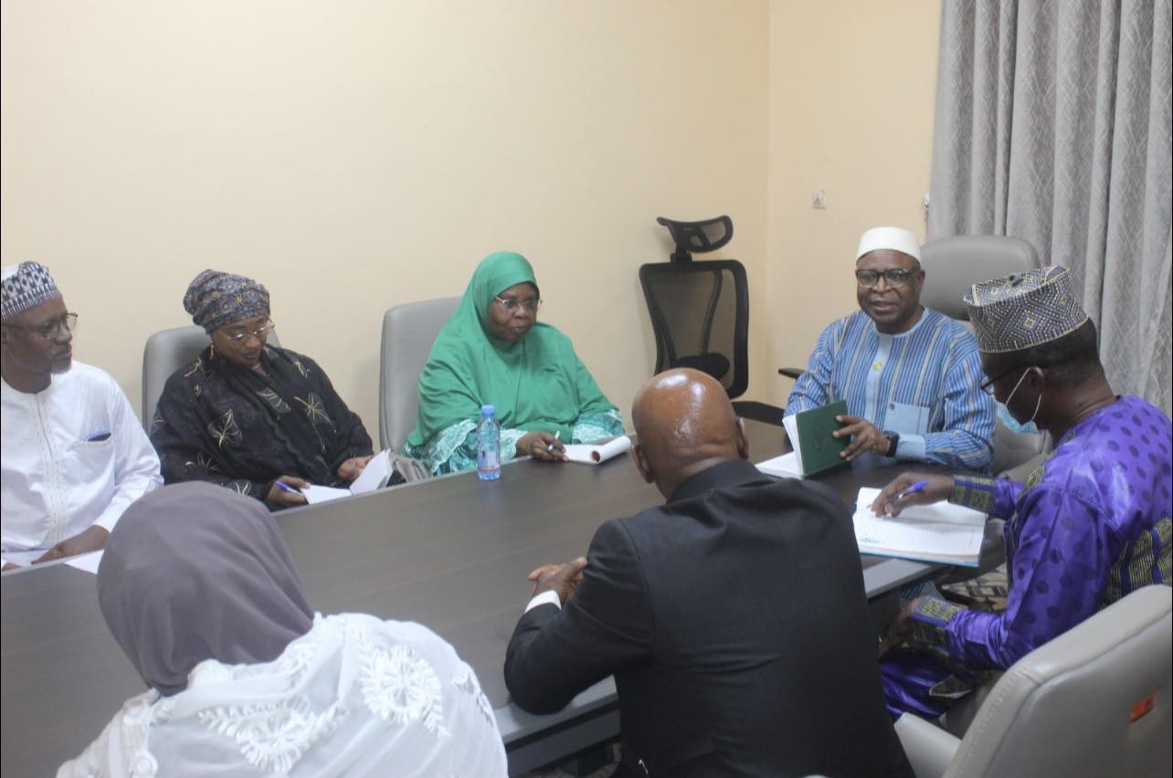 Coopération universitaire : une délégation nigérienne reçue par le ministre de l’Enseignement supérieur et de la Recherche scientifique