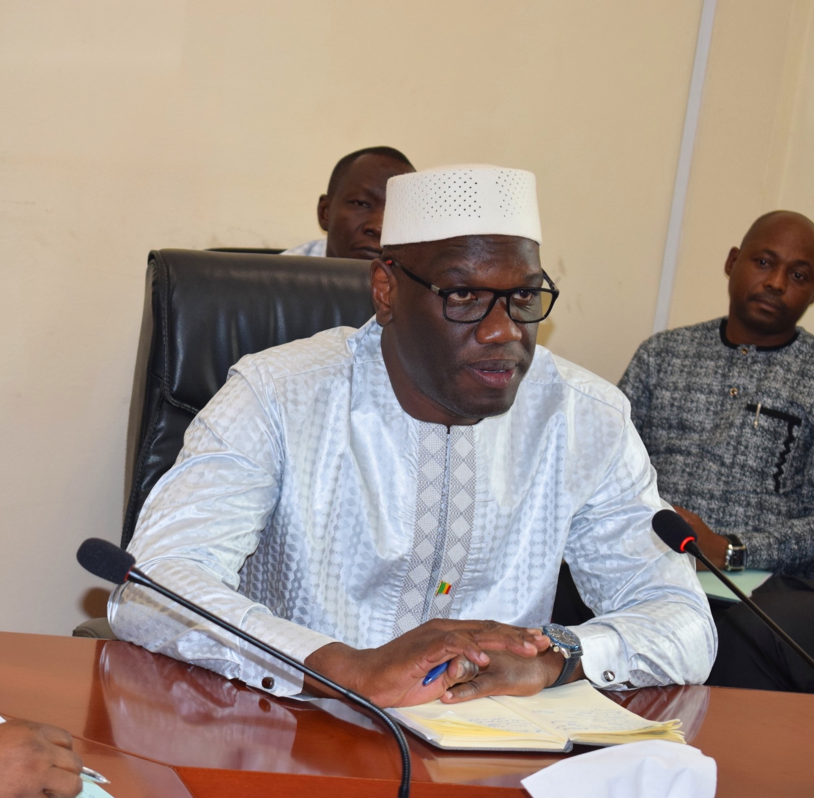 Projets et Programmes du secteur Energie :Pr Tiémoko Traoré rencontre les UGP !