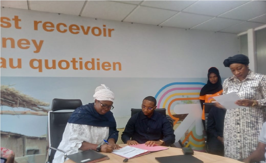 Mali : Signature de convention entre Mouv Taxi et Orange money.