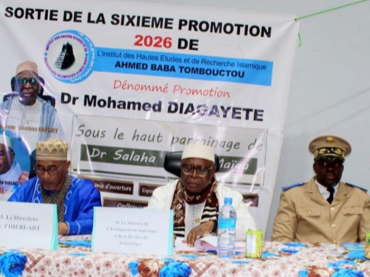 Tombouctou : le Ministre Pr Bouréma Kansaye célèbre une nouvelle génération au cœur de la renaissance du savoir