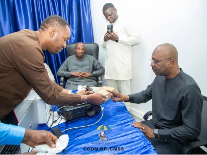 Modernisation du système de gestion des présences : déploiement du pointage biométrique à la CMSS.