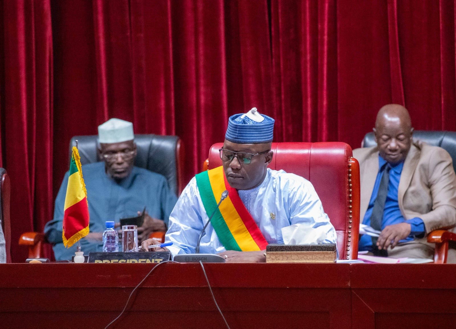 Ouverture de la session d’Avril du CNT : De fortes attentes politiques et sociales