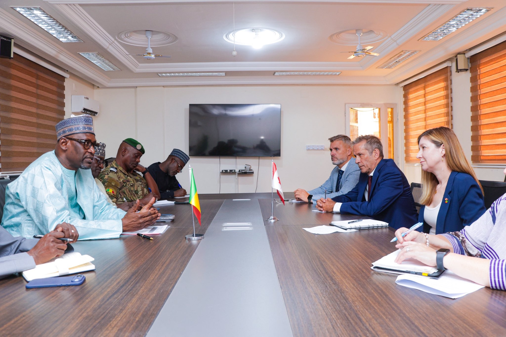 Coopération Mali–Canada : échanges sur le partenariat économique et sécuritaire