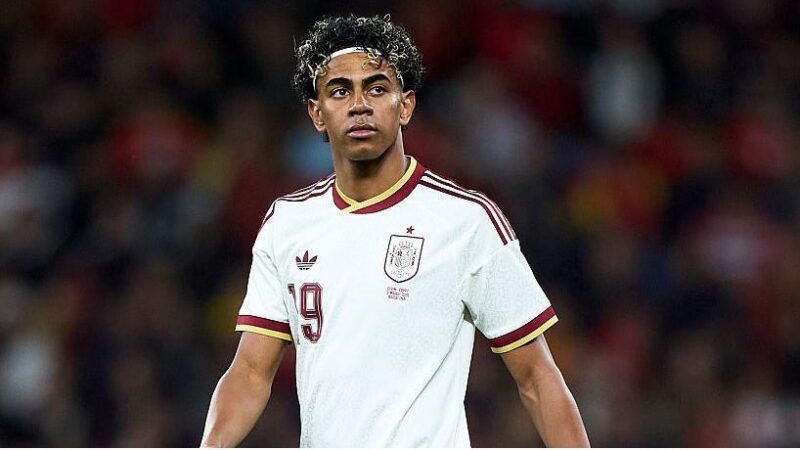 Chants islamophobes : « Si j’étais Lamine Yamal, j’y réfléchirais à deux fois avant de rejouer pour l’Espagne », le conseil d&rsquo;un ancien du PSG