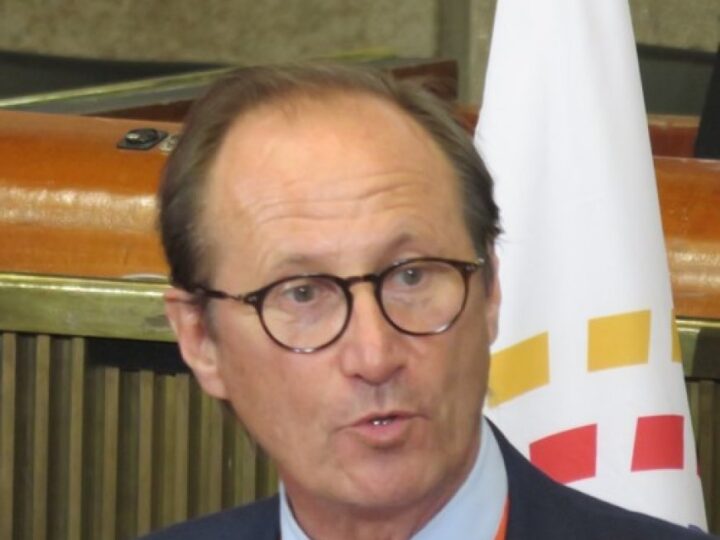 Quand la partition du Mali sort de la bouche du député français Bruno Fuchs !