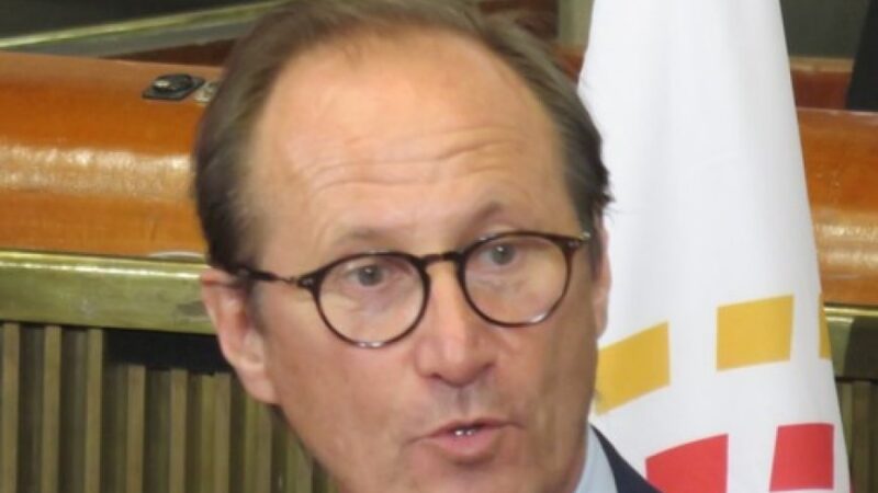 Quand la partition du Mali sort de la bouche du député français Bruno Fuchs !
