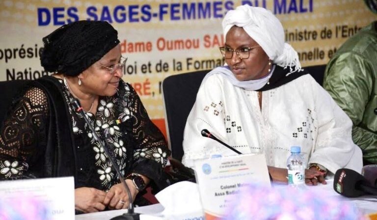 112 Sages-Femmes : renforcent leurs compétences afin d’améliorer la prise en charge sanitaire des femmes et des Nouveau-nés