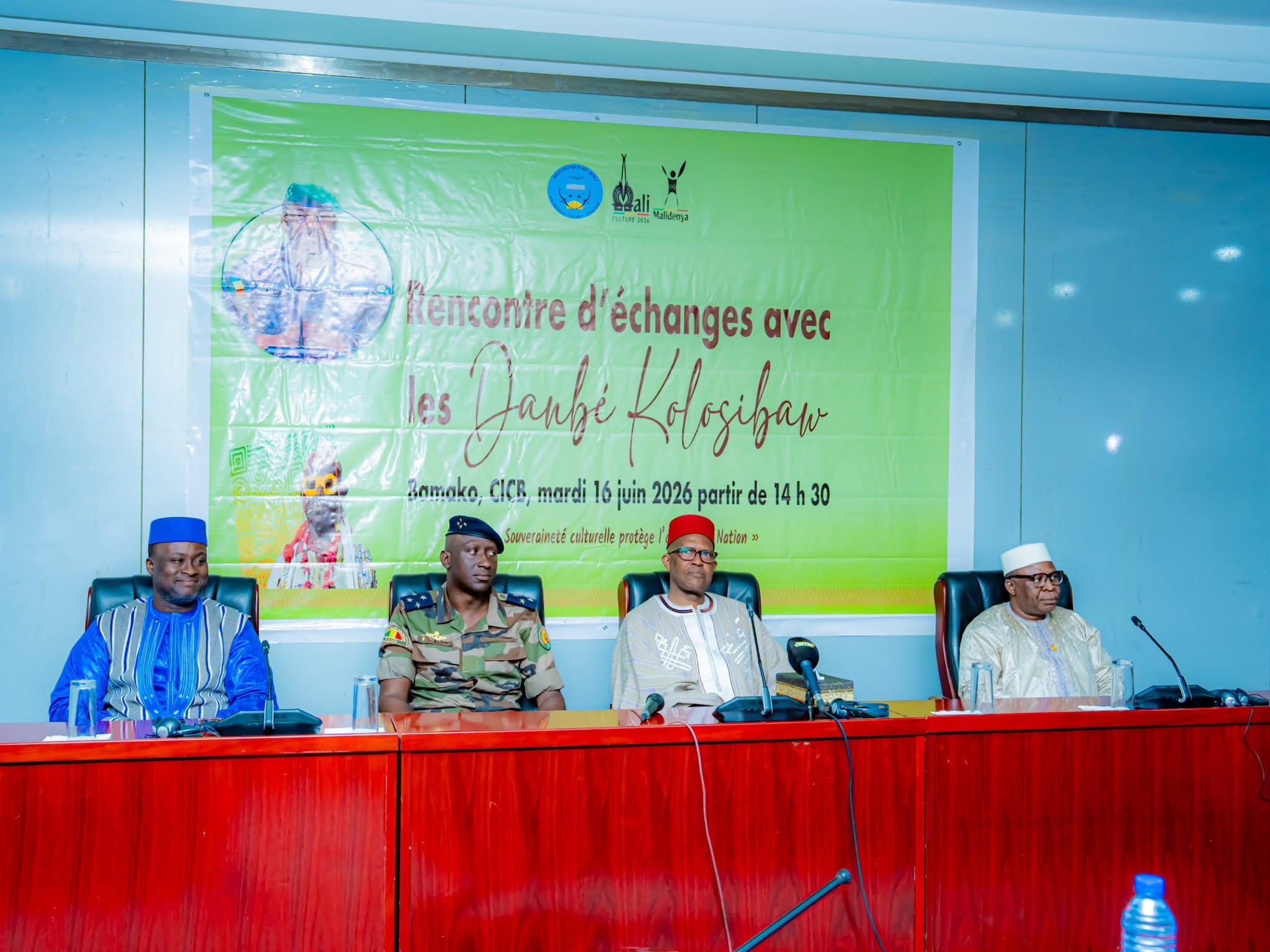 Bamako : les autorités réaffirment leur engagement pour la paix lors d’une rencontre avec les Danbé Kolosibaw