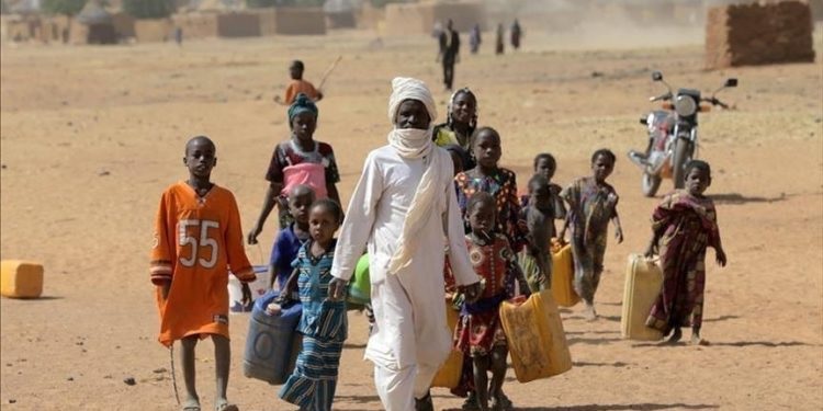 Gao : plus de 2 300 déplacés internes assistés après leur arrivée massive depuis Kidal