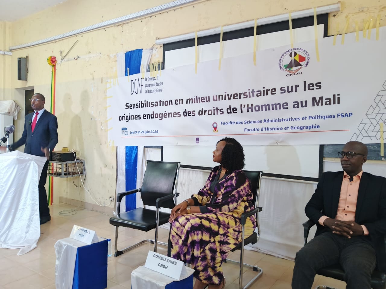 Droits de l&rsquo;Homme en milieu universitaire : la CNDH et Le DCAF sensibilisent sur les droits endogènes des droits de l’Homme au Mali.