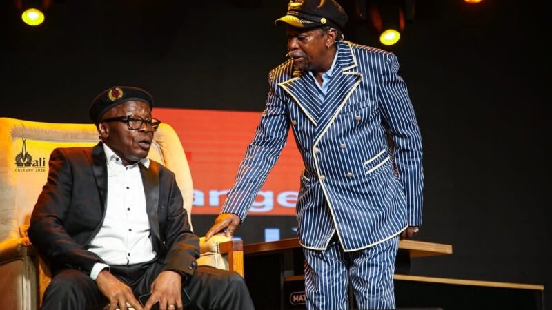 SPECTACLE GUIMBA-GOHOU : DEUX LEGENDES, UNE MEME SCENE, UNE SOIREE D’HUMOUR EXCEPTIONNELLE