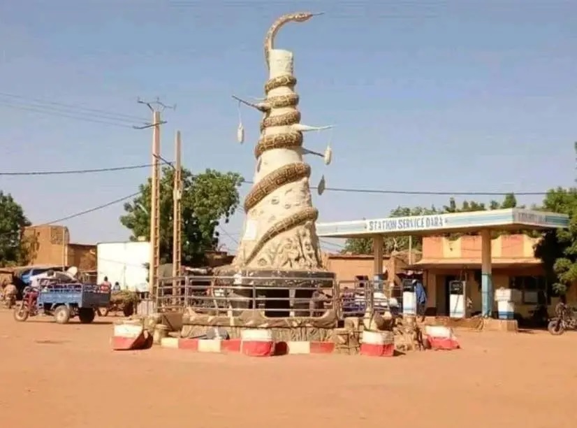 Koro : la pénurie d’eau aggrave les difficultés des réfugiés burkinabè