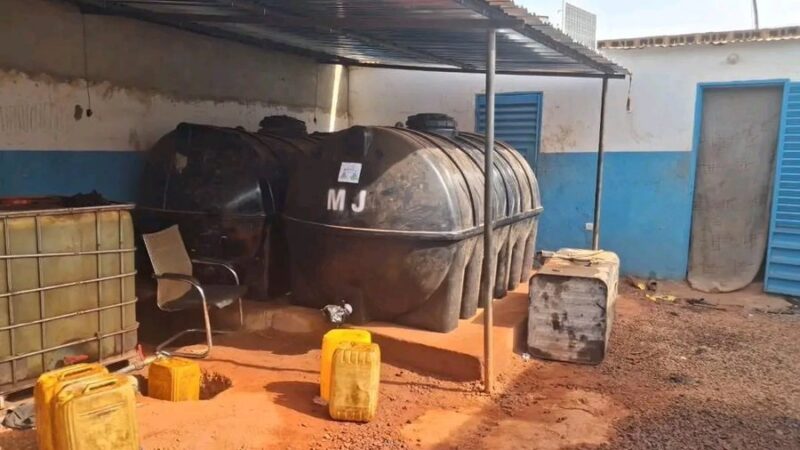 Lutte contre la fraude : La DRCC frappe un grand coup et saisit un stock massif de carburant illégal à Bamako
