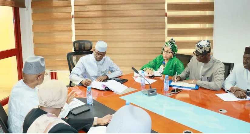 Mali: le CNPM soumet ses priorités au ministre de l’Industrie et du Commerce pour un dialogue État-secteur privé à la une   Accueil   Actualités   Au Mali   économie   Flash infos