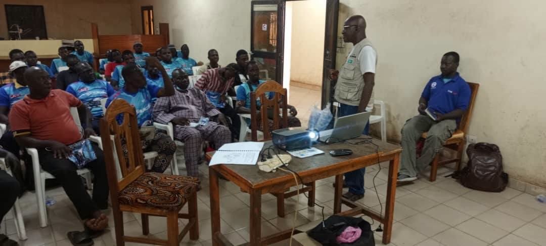 Le Ministère de l’Entrepreneuriat National, de l’Emploi et de la Formation Professionnelle Le FAFPA renforce les compétences de 60 maîtres artisans à Bamako