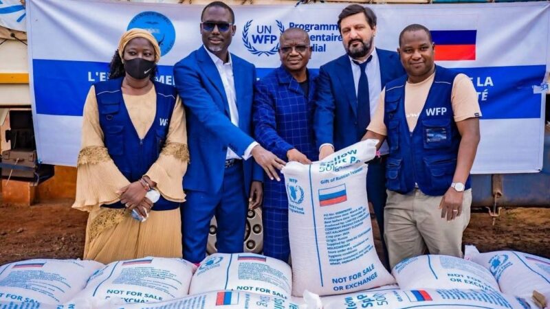 Le Mali reçoit 770 tonnes d’aide alimentaire de la Fédération de Russie