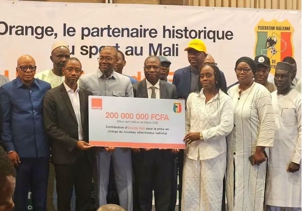 Orange Mali renforce son engagement envers les Aigles avec un soutien annuel dépassant un milliard de FCFA