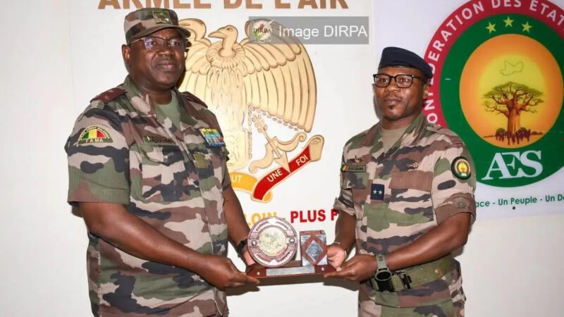 Mali : visite du CEMGA Élisée Jean Dao à l’État-Major de l’Armée