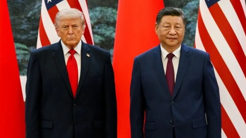 Trump accueille Xi Jinping à son arrivée aux États-Unis pour une visite d’État