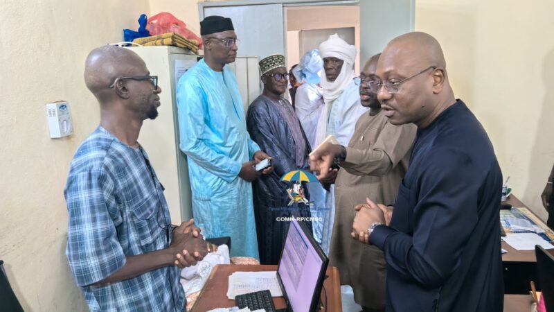 Les Administrateurs de la CMSS s’enquièrent des conditions de travail des agents de la direction régionale de Koulikoro : Les difficultés et des besoins clairement identifiés.