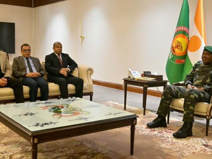 Niger : Tiani reçoit une délégation d’experts algériens