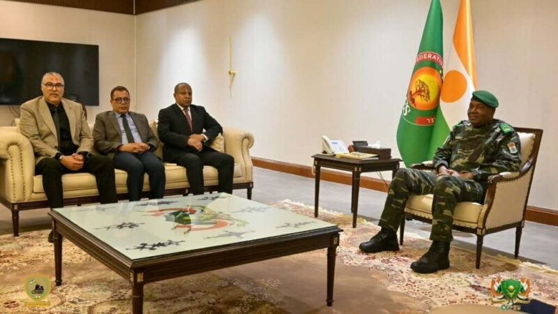 Niger : Tiani reçoit une délégation d’experts algériens
